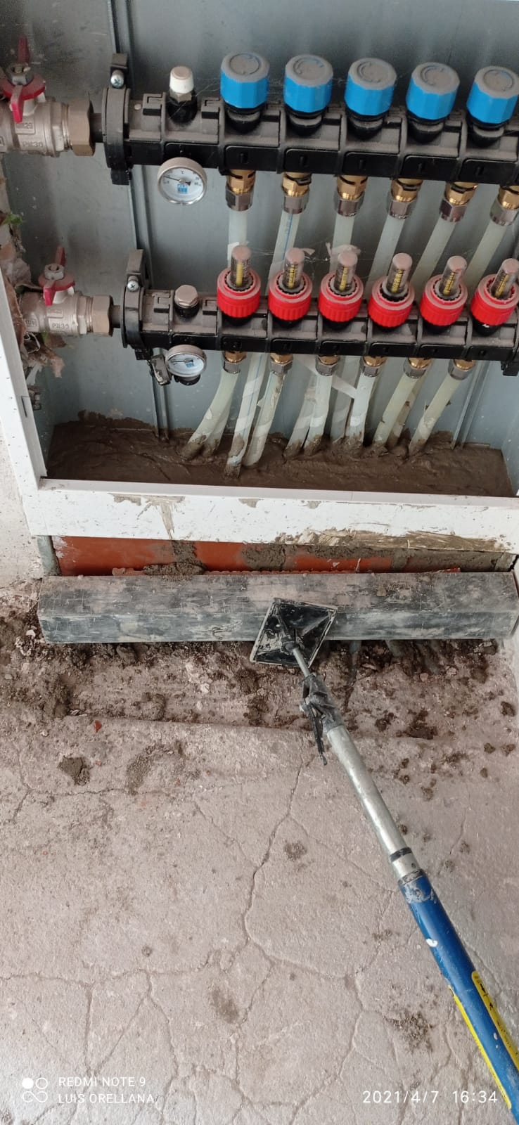 Instal·lació de climatització amb col·lector d'aigua - MadartCat